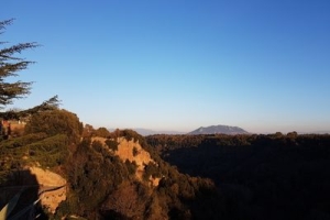 Castel Sant&#039;Elia tra panorami e fede